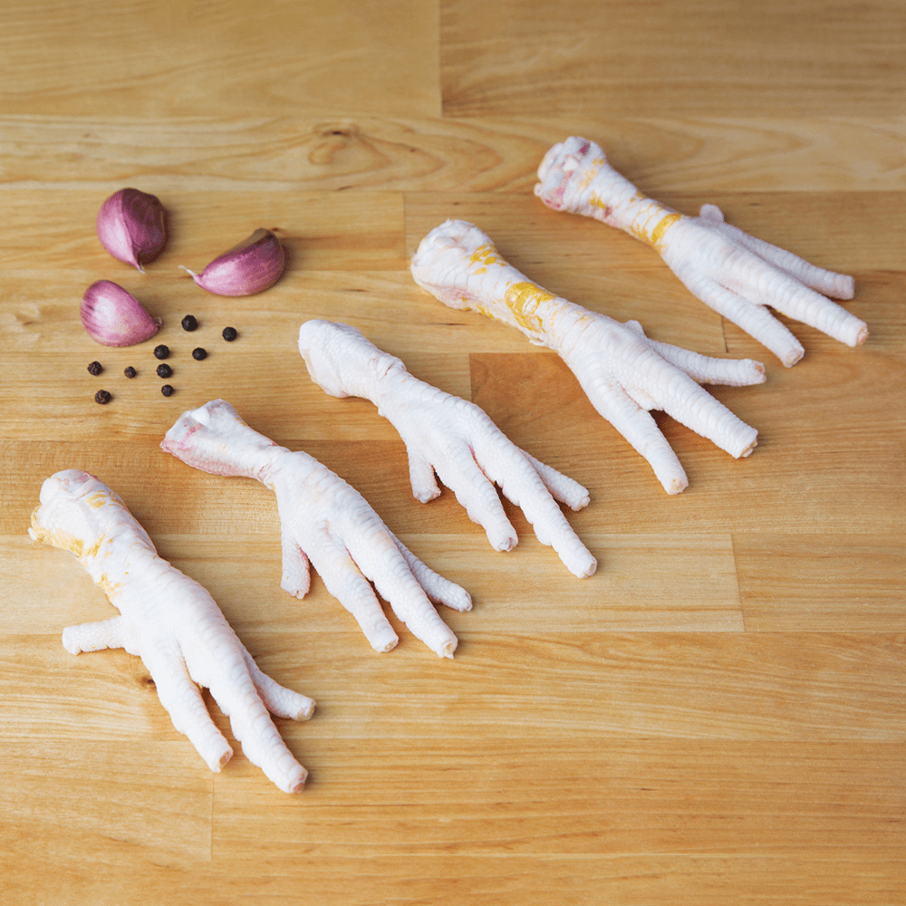 Sara's Spring Chicken Chicken Feet 1.25 - 1.75 lb